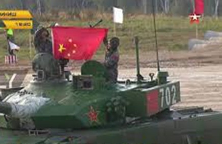 中国军队颠倒五星红旗