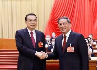 李李交接中国政治格局的嬗变与重置