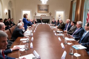 太刺激了！白宫开会讨论叙利亚：民主党愤然离席
